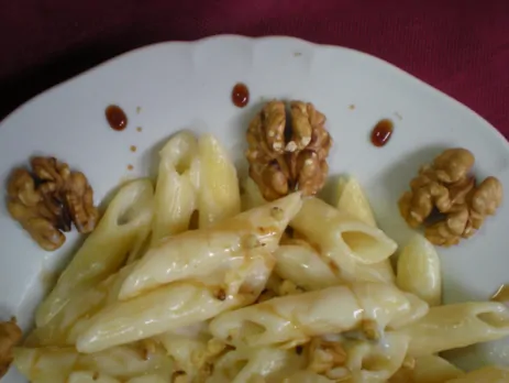 PASTA AI FORMAGGI CON “IL MIELEACETO®”